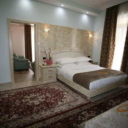 Boutique 5* Tirana