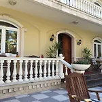 Boutique Tirana