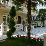 Boutique Hotell Tirana